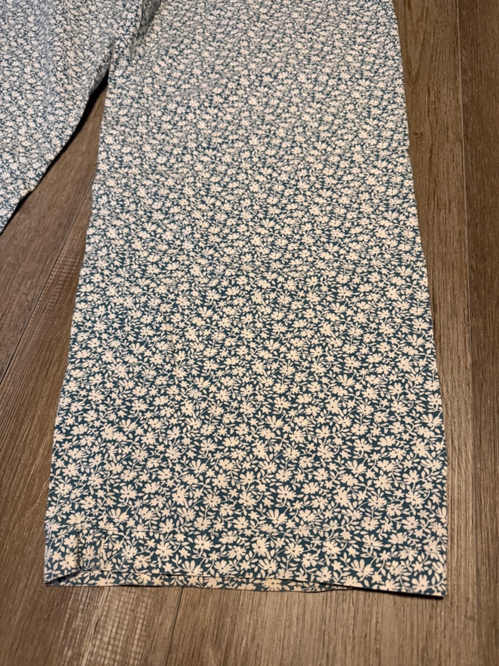 Victoria's Secret Teal and White Floral Pajama Pants - Picture 6 of 7